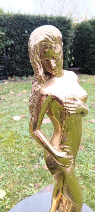 sculptuur, verguld bronzen sculptuur van een jonge vrouw in, Antiek en Kunst, Kunst | Designobjecten