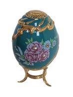 Fabergé ei - Keizerlijk met juwelen bezette ei - Porselein, Antiek en Kunst, Curiosa en Brocante