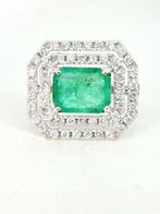 Ring - 18 karaat Witgoud Smaragd - Diamant, Nieuw