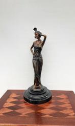 Onbekend - Onbekend - Beeld, Dame - 35 cm - Brons, Antiek en Kunst