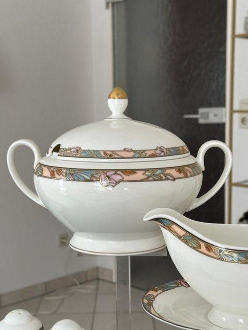 AK Kaiser - Speise-Service für 8 Personen - Eetservies (35), Antiek en Kunst, Antiek | Meubels | Tafels