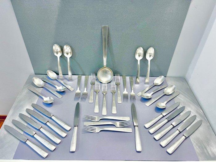 Orbrille Poincon 84 - Joseph Buisson - Eetservies voor 12, Antiek en Kunst, Antiek | Meubels | Tafels