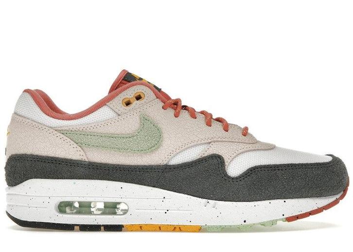 Nike Air Max 1 Easter Celebration - Maat 42.5 EU, Kleding | Heren, Schoenen, Ophalen of Verzenden