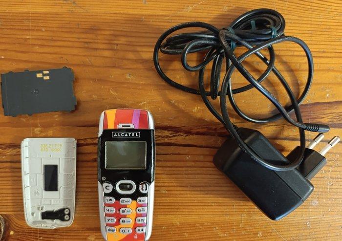 Motorola, Alcatel - Mobiele telefoon (2), Spelcomputers en Games, Spelcomputers | Overige Accessoires