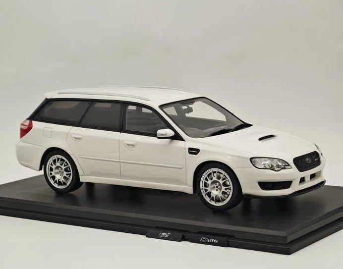 DNA Collectibles 1:18 - Modelauto - Subaru Legacy Touring, Hobby en Vrije tijd, Modelauto's | 1:5 tot 1:12