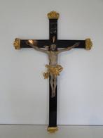 sculptuur, Barock Christus am Kreuz mit Assistenzfigur - 77, Antiek en Kunst