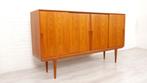 Vintage kast | Deens Highboard | Schuifdeuren | Gunni Oman |, Verzenden, 100 tot 150 cm, 150 tot 200 cm, Teakhout