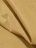 Oro Miele – L’eleganza discreta firmata Mario Cavelli -