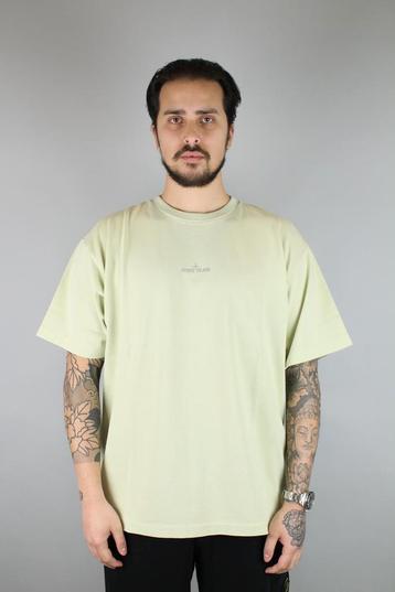 Stone Island T-shirt Met Vervaagd Logo Pistache Groen beschikbaar voor biedingen