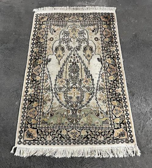 Vloerkleed - 126 cm - 80 cm - Kasjmir zijde, Huis en Inrichting, Stoffering | Tapijten en Kleden