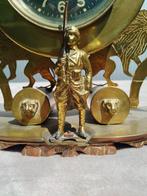 Pendule - - Verguld brons - 1910-1920