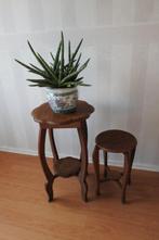 Bijzettafel (2) - Eik - Plantentafeltje, Antiek en Kunst
