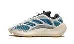 Adidas Yeezy 700 V3 Kyanite - maat 42 (Sneakers, Schoenen), Verzenden, Nieuw, Sneakers of Gympen, ["Yeezy Adidas","Yeezy","Adidas"]