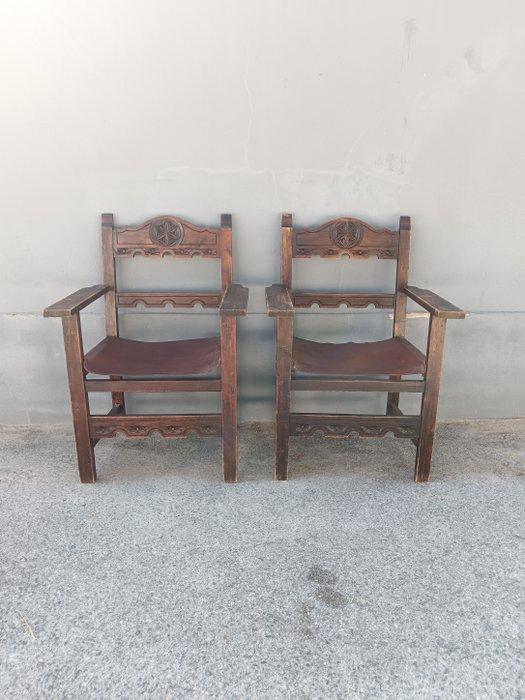 Stoel (2) - Bij de zachte fauteuils - Hout, Leder - Bij de, Antiek en Kunst, Antiek | Overige Antiek