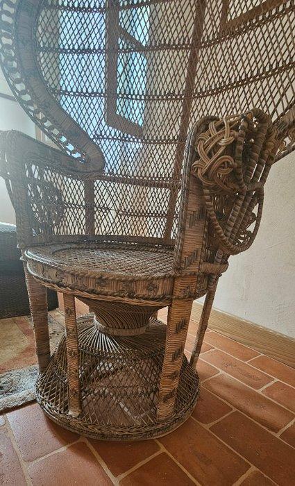 Fauteuil - Rattan, Stro - Pauwstoel, Antiek en Kunst, Curiosa en Brocante