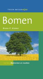 Bomen / Tirion Natuurwijzer 9789052105543 B.P. Kremer, Verzenden, Gelezen, B.P. Kremer
