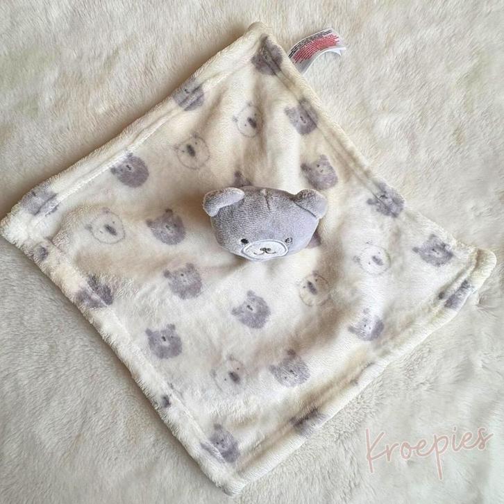 PRIMARK knuffeldoekje beer grijs, Kinderen en Baby's, Speelgoed | Knuffels en Pluche, Verzenden