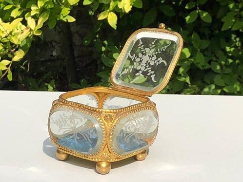 Sieradendoos - bruidskistje - geslepen glas, verguld messing, Antiek en Kunst, Curiosa en Brocante