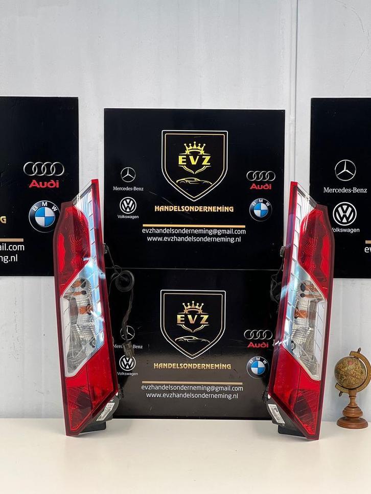 Ford Transit Connect achterlichtset rechts en links bj.2019, Auto-onderdelen, Verlichting, Gebruikt, Ford