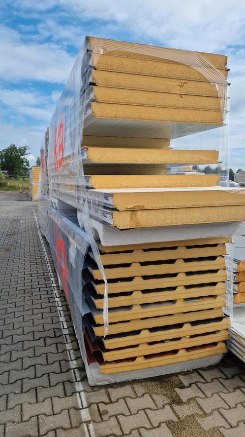 Dakplaten / wandplaten / sandwichpanelen - diverse kleuren, Doe-het-zelf en Verbouw, Platen en Panelen, Zo goed als nieuw, Verzenden