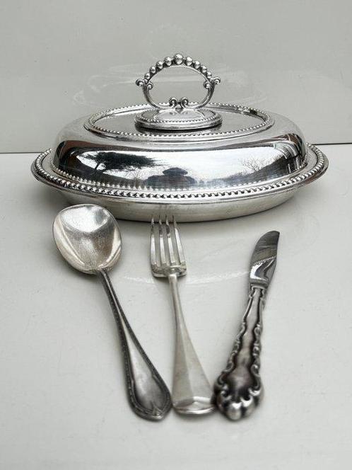 Vintage Serving Dish /Spoon/Knife/Fork - Serveerschaal (5) -, Antiek en Kunst, Antiek | Meubels | Tafels