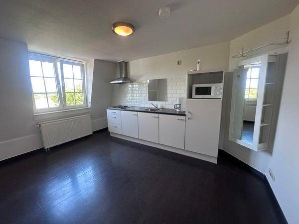 Woning te huur in Maastricht - 15 m² - 1 kamer(s), Huizen en Kamers, Huizen te huur, Limburg, Overige soorten