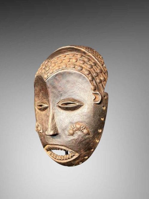 Zeer mooi chokwé masker (20 CM) - chokwé masker - Chokwe -, Antiek en Kunst, Kunst | Niet-Westerse kunst