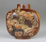 Chinees tabakdoosje in gesculpteerde agaat - Agaat - China -, Antiek en Kunst