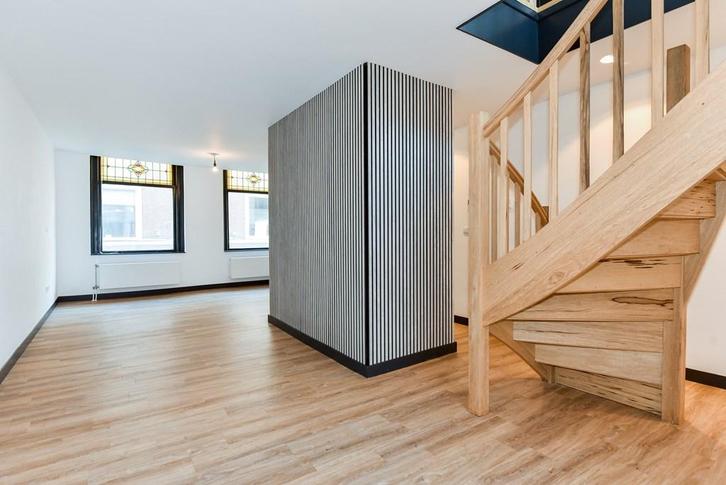 Appartement te huur aan Schoolstraat in Den Haag, Huizen en Kamers, Huizen te huur, Zuid-Holland