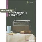 Photography and Culture 9781847886774 Val Williams, Verzenden, Gelezen, Val Williams