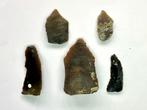 Neolithisch Flint Werktuig - 70 mm - 5 messen/bijl/schrapers