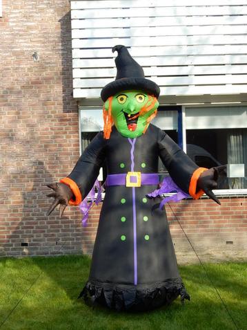 Heksen / Halloweenfiguren te huur beschikbaar voor biedingen