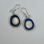 Dames Ovale Oorringen met Blauw of Rood Accent – Trendy, Sieraden, Tassen en Uiterlijk, Oorbellen, Overige materialen, Hangers