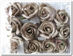 Mini Foam Roos Taupe 2 cm Zelfklevend Pak, Ophalen of Verzenden, Nieuw