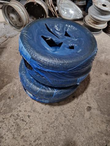 4x nieuwe banden 135-80-13 beschikbaar voor biedingen