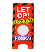 Warning Sign Hoera Personaliseerbaar 62,5cm, Verzenden, Nieuw