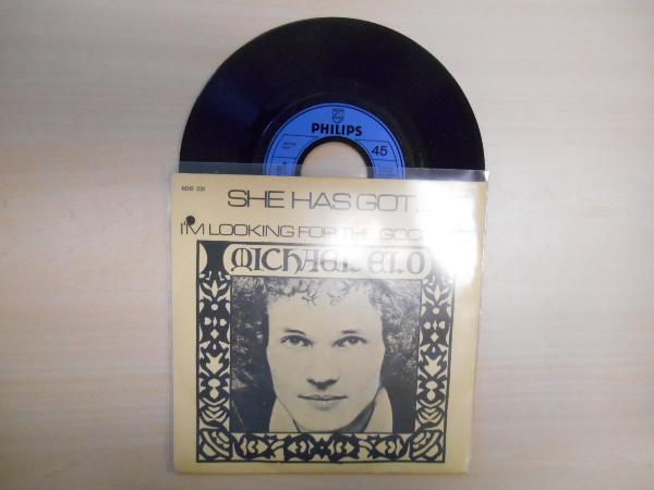 vinyl single 7 inch - Michael Elo - She Has Got... / Im..., Cd's en Dvd's, Vinyl Singles, Zo goed als nieuw, Verzenden