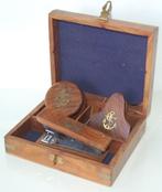 Scheepsuitrusting en armaturen - Hout, Messing