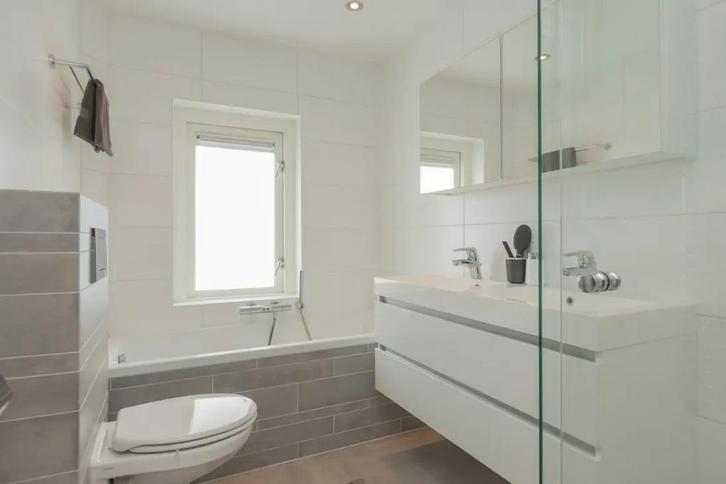 Te huur: Huis Jan van den Bergstraat in Heemstede, Huizen en Kamers, Huizen te huur, Noord-Holland