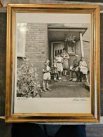 Michael Joseph - Happy milk family in upcycled gold-effect