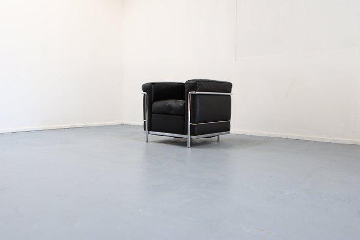 Cassina - Le Corbusier, Pierre Jeanneret, Charlotte Perriand, Antiek en Kunst, Kunst | Designobjecten
