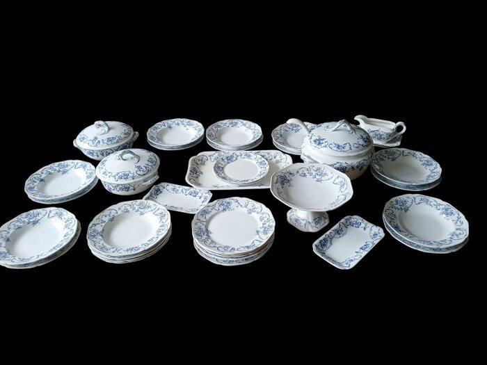 Large dinner set - (1895-1911) Petrus Regout décor Ortus -, Antiek en Kunst, Antiek | Glas en Kristal
