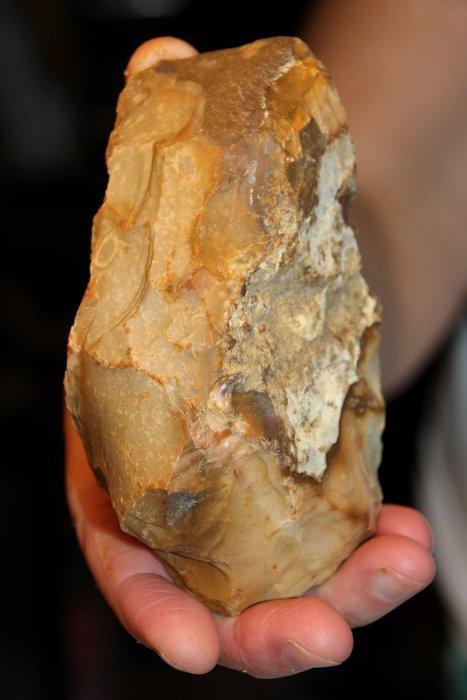 Paleolithisch Vuursteen Biface, Hâchereau - 110 mm (Zonder, Antiek en Kunst, Antiek | Overige Antiek