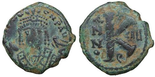 Byzantijnse Rijk Lot of 3 Æ coins incl: Maurice Tiberius,, Postzegels en Munten, Munten | Europa | Niet-Euromunten