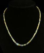 Il}-{ë}en Opal Etiopi Well sluiting in 18k goud Vrije