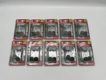 Veiling - 10 x Carpoint Opschroefhaak set van 4 stuks beschikbaar voor biedingen