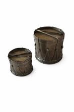 Decoratief ornament (2) - Italië - trommelvormige dozen