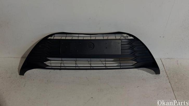 Toyota Yaris Grille 53102-0D120, Auto-onderdelen, Carrosserie en Plaatwerk, Gebruikt, Voor, Ophalen