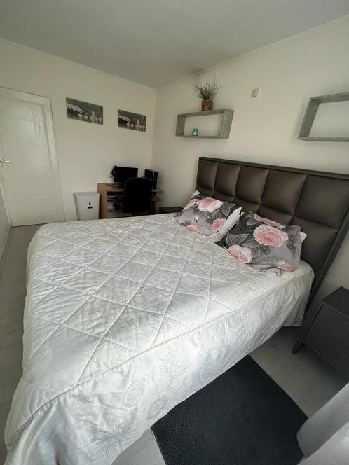 Studio te huur in Haarlem - 93 m² - 2 kamer(s) - 2 kamers, Huizen en Kamers, Kamers te huur, Haarlem