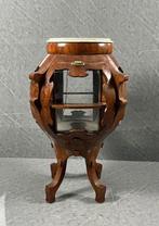 Globe bar - Wortelnotenhout